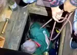 В Петропавловске спасатели вытащили мужчину без сознания из гаража